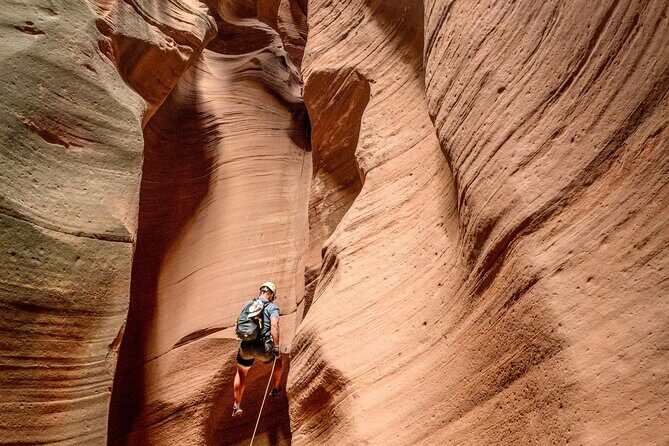 Bryce Canyon Drop Slot Canyon Rappelling Adventure - An In-Depth Look at Bryce Canyon Drop Slot Canyon Rappelling
