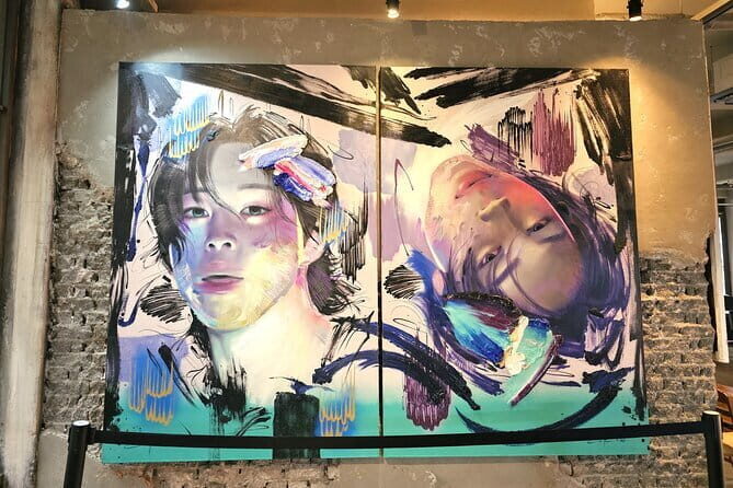 BTS Landmarks Private Car Tour in Busan with a Licensed Guide - Key Points