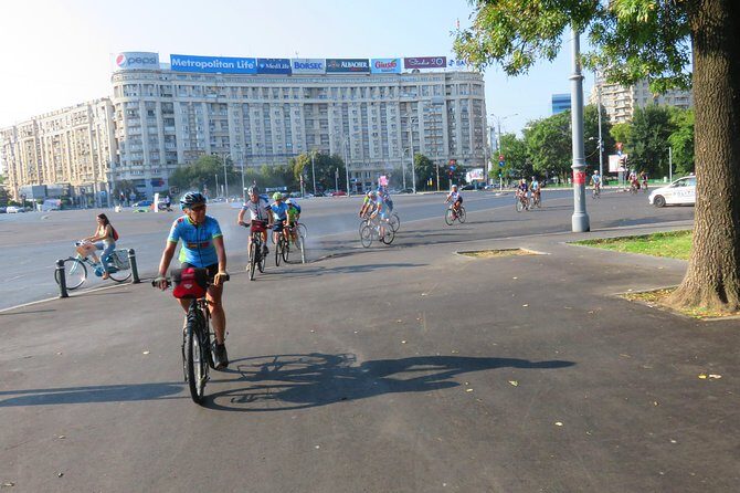Bucarest à vélo - Why This Tour Offers Great Value