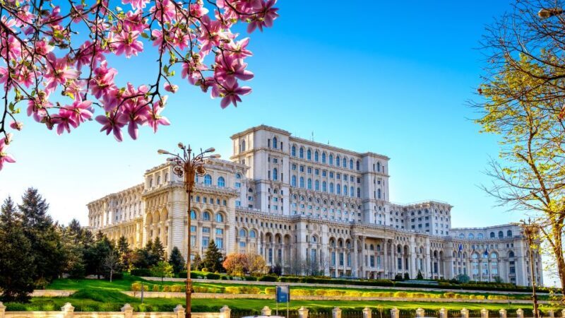 Bucharest: 4-Hour Walking Food Tour in the Old Town - The Itinerary in Detail