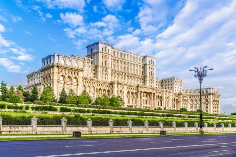 Bucharest City Tour and Wine Tasting - Bucharest City Tour and Wine Tasting: An Authentic Blend of Sightseeing and Savoring