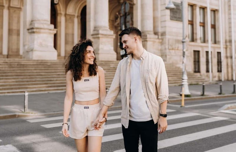 Bucharest: Essential Photo Session in the Charming Streets - Practical Details and Tips for Your Photo Session