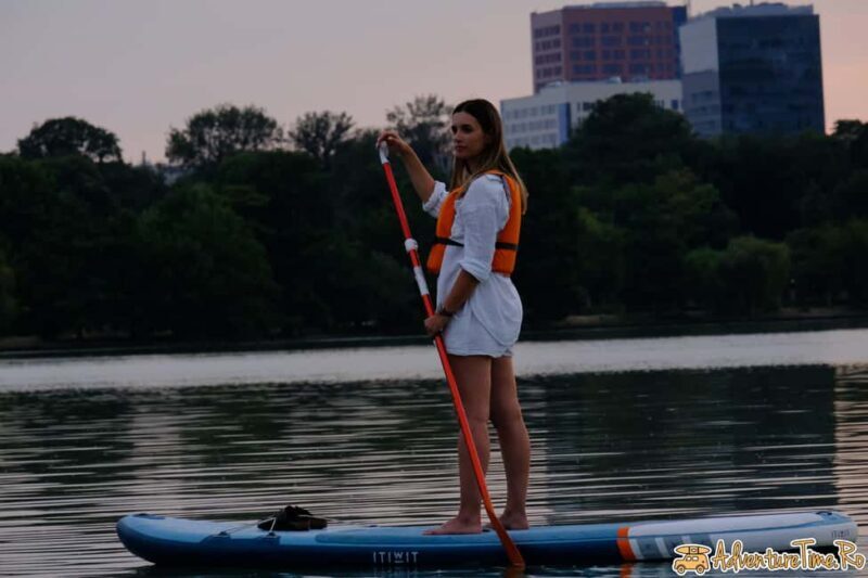 Bucharest: Herstru Lake Kayak or SUP Tour with Guide - Discovering Herastrau Lake: A Guided Kayak or SUP Tour in Bucharest