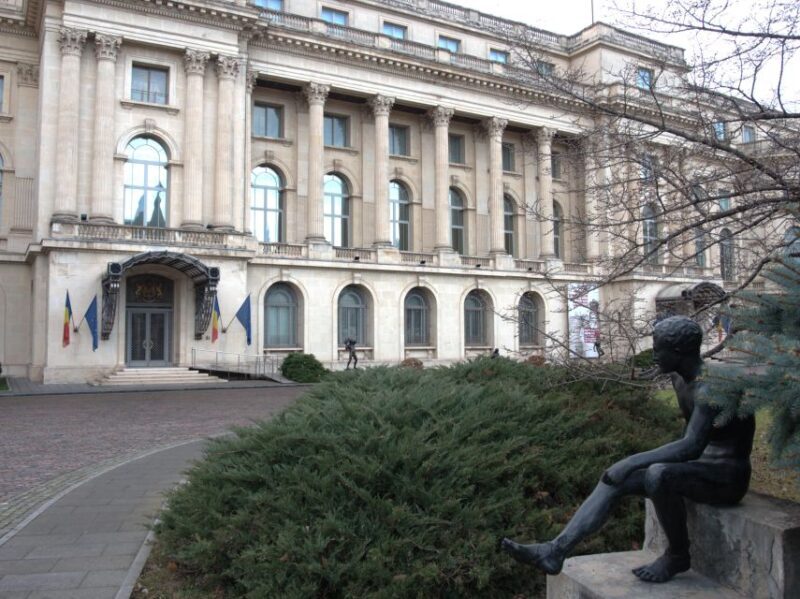 Bucharest in a nutshell - half day private walking tour - Who This Tour Is Best For