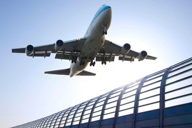 Bucharest Private Airport Transfer from or to City Center Hotel - Smooth and Reliable: Bucharest Private Airport Transfer from/to the City Center Hotel