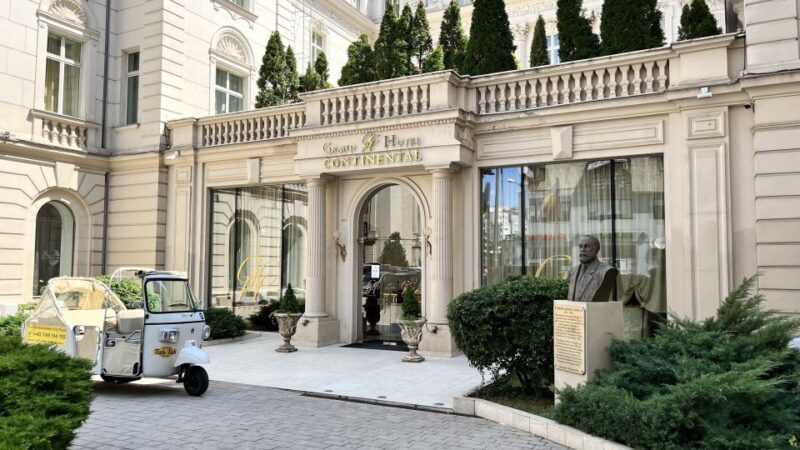 Bucharest: Romantic Tuk Tuk Tour with miniBAR - Exploring Bucharest in a Tuk Tuk: What to Expect