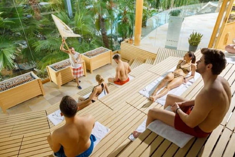 Bucharest: Therme Bucuresti Entry Ticket with Transfer - Who Should Consider This Tour?