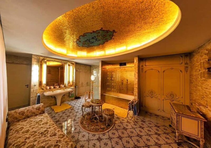 Bucharest Tour: Parliament, Ceausescu House & Village Museum - FAQ