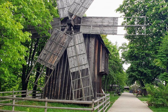 Bucharest's Most Popular - Panoramic Express PrivateTour - Value and Practicality