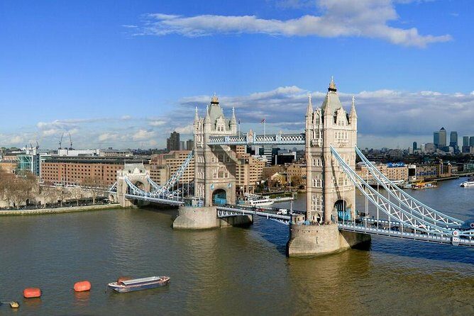 Buckingham Palace and Vintage Bus Tour of London - FAQ