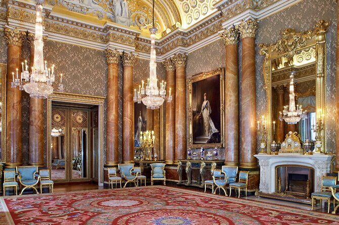 Buckingham Palace & Crown Jewels of London Tour with River Cruise - FAQs