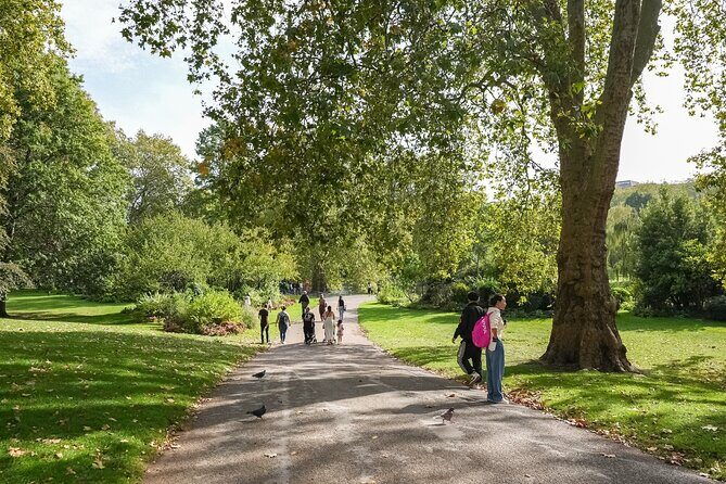 Buckingham Palace: Walking Tour with Entry & Audio Guide - Final Thoughts: Who Will Love This Tour?