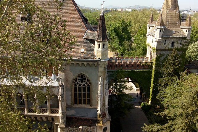 Budapest best view points / easy access - Who Should Book This Tour?