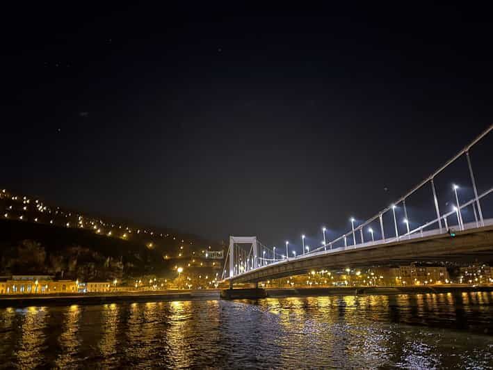 Budapest Boat Cruise at Night with a Drink & Your Own Driver - Budapest Boat Cruise at Night with a Drink & Your Own Driver: A Detailed Review