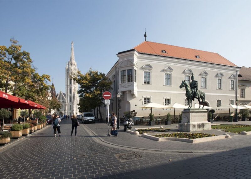 Budapest: Buda Walking Tour - Who Is This Tour Best For?