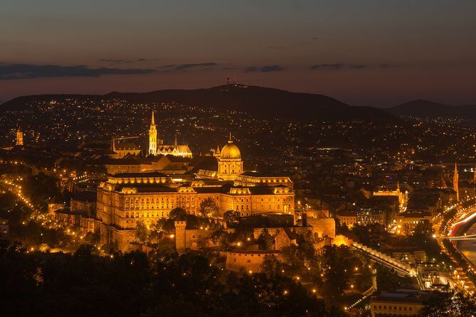 Budapest by night - private driving tour - A Deep Dive into the Budapest by Night Private Tour
