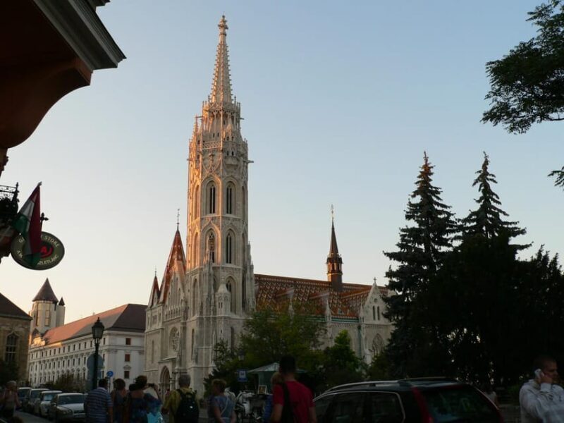 Budapest: Castle District Walking Tour - Key Points