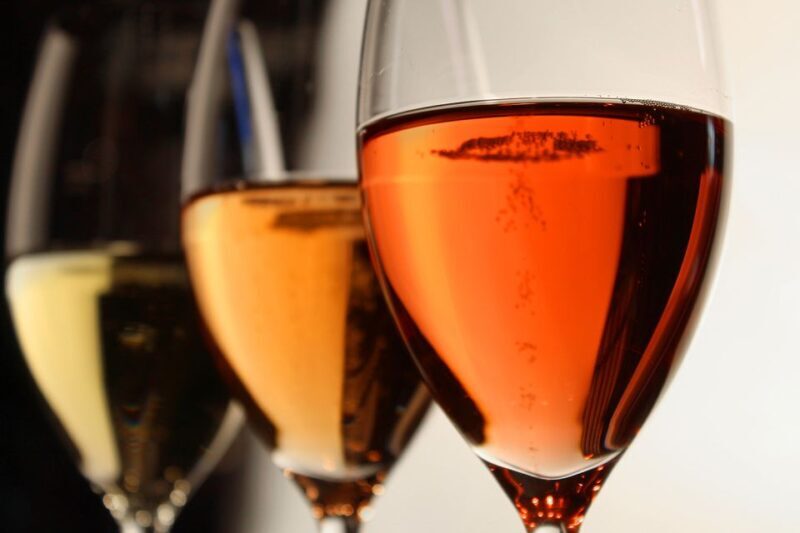 Budapest: Champagne Tasting at Étoile Champagne Bar & Snacks - A Deeper Look at the Champagne Tasting Experience