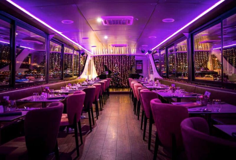 Budapest: Christmas Day Dinner Cruise with Live Piano Music - Comparing with Other Experiences
