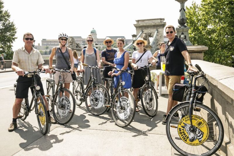 Budapest: City Bike Tour with Coffee Stop - Why You Should Consider This Tour