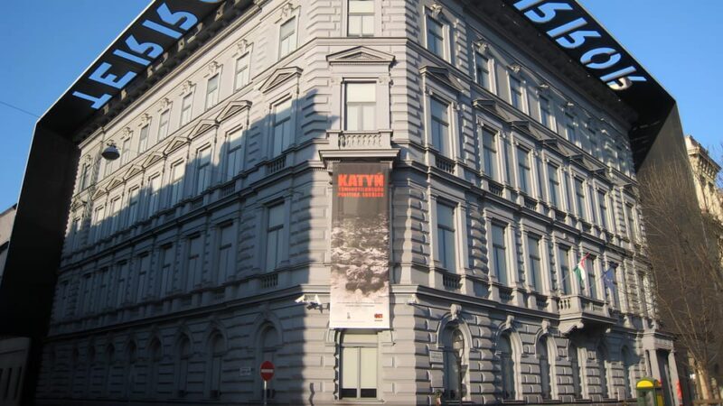 Budapest: City Highlights Walking Tour - FAQ