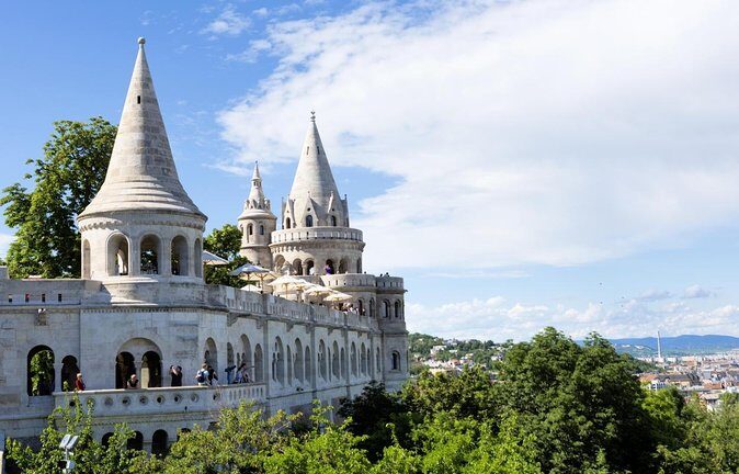 Budapest classic tour - A Deep Dive Into Budapest’s Most Notable Sites