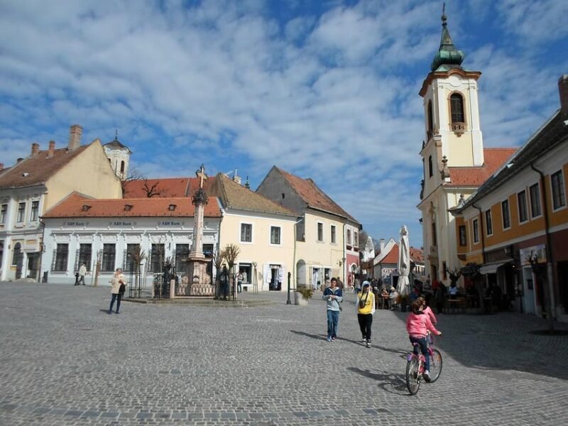 Budapest: Danube Bend Private Day Trip with a Local - The Danube Cruise or Scenic Drive