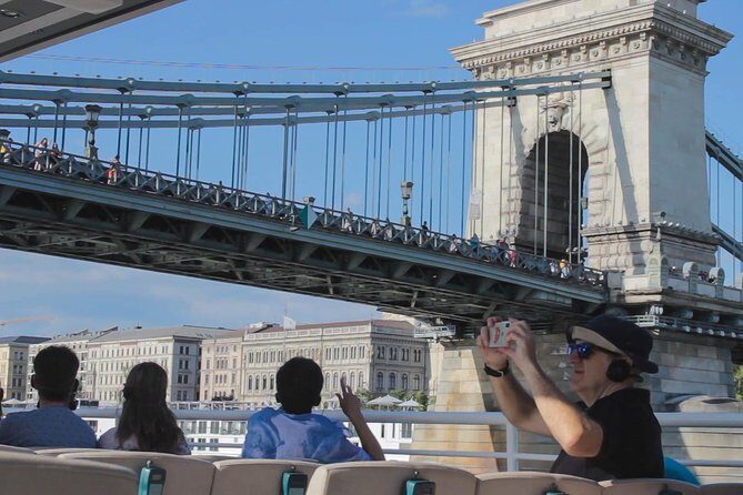 Budapest Danube Sightseeing Cruise with Drink and Audio Guide - A Detailed Look at the Budapest Danube Sightseeing Cruise