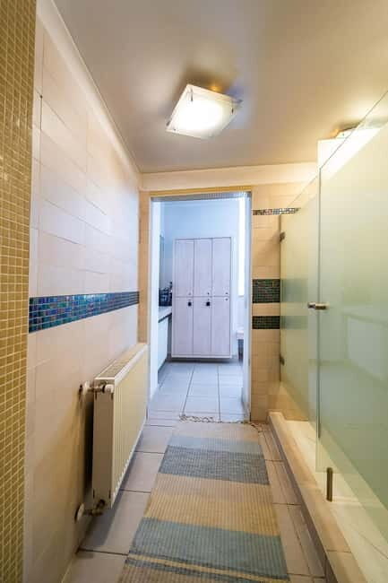 Budapest, Day Spa: Sauna, Massage and Relaxation Room - Comparing Value and Experience