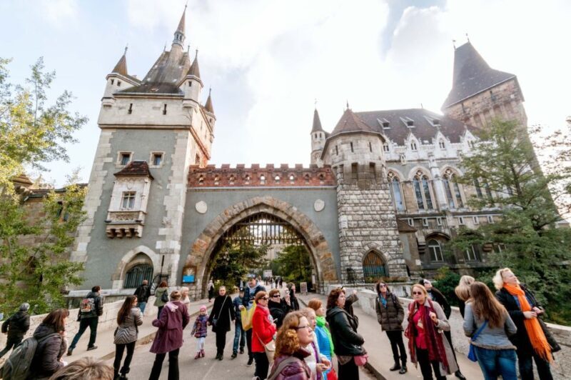 Budapest Day Trip from Vienna - FAQ