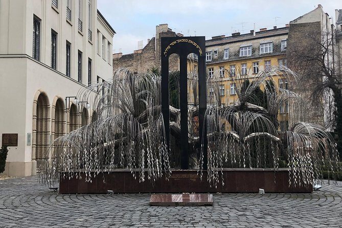 Budapest Dohany, Heroes', Rumbach synagogues & Jewish Ghetto Tour - What Sets This Tour Apart?