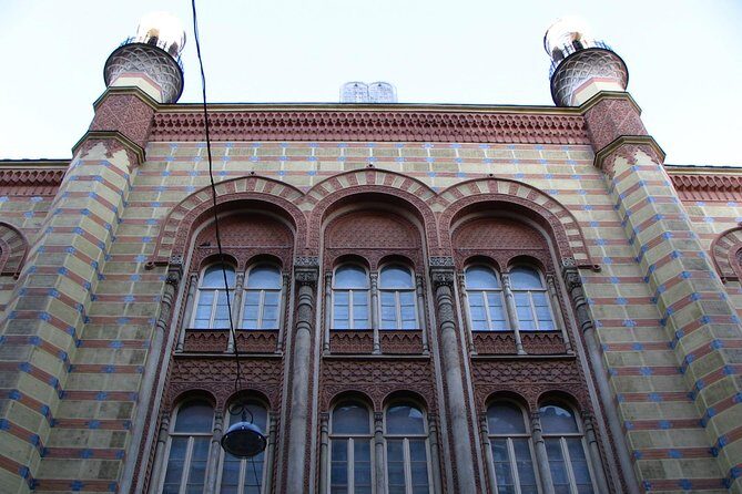 Budapest Dohany, Heroes', Rumbach synagogues & Jewish Ghetto Tour - Frequently Asked Questions