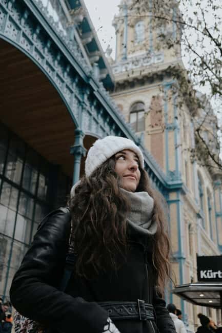 Budapest: Gellért Hill & Chain Bridge Private Photo Walk - Key Points