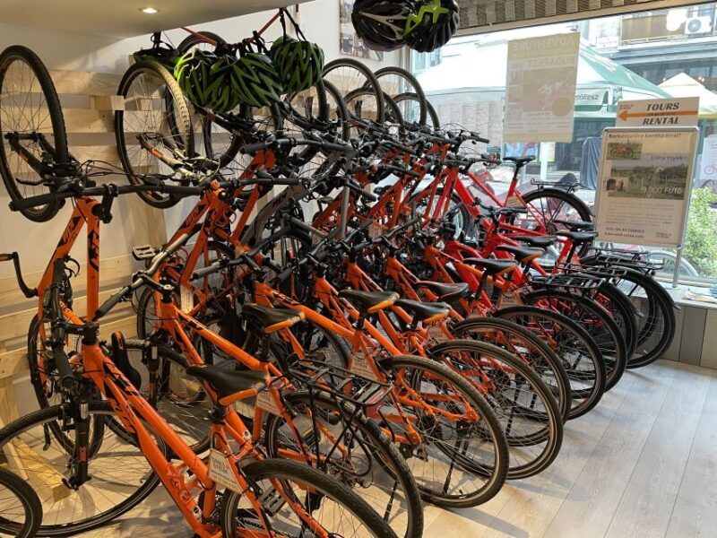 Budapest: Guided Downtown Electric Bike Tour - Key Points