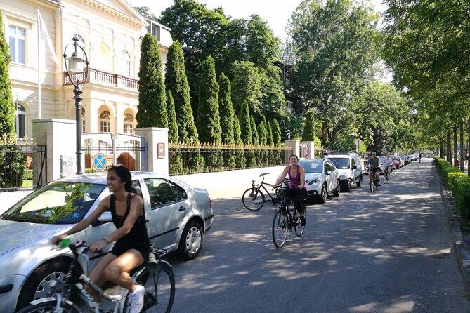 Budapest Highlights Bike Tour with local guide - Who Will Love This Tour?