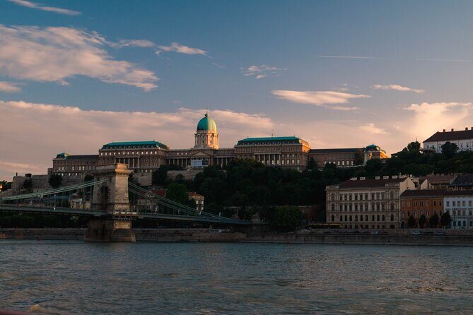 Budapest Highlights Sightseeing Cruise - The Sum Up