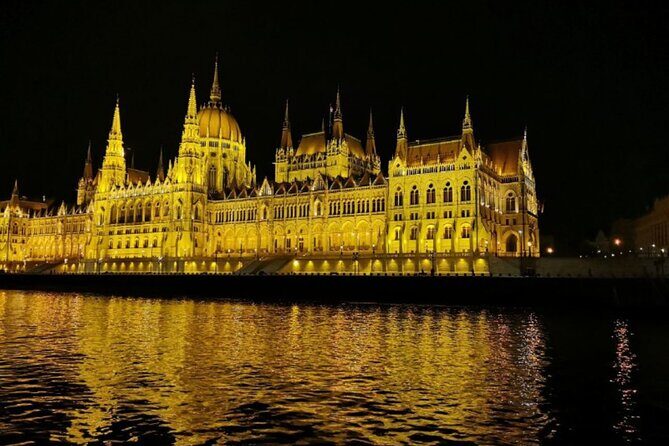 Budapest Highlights Sightseeing Cruise - FAQ
