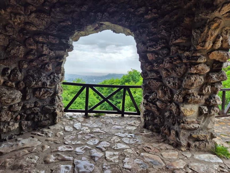 Budapest: Hiking Tour in the Buda Hills, Hármashatár Hill - FAQ