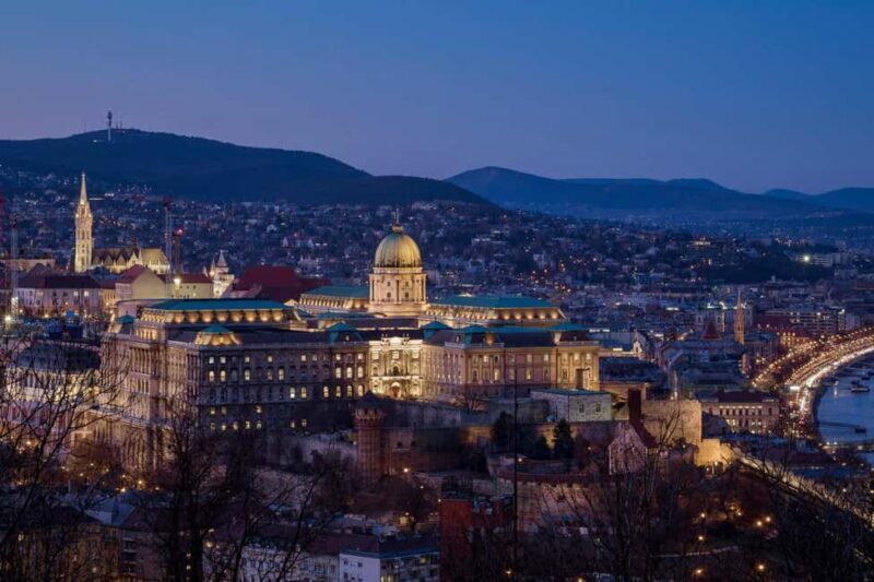 Budapest instyle: Private City Tour with Rooftop Bar Visit - A closer look at the Budapest InStyle Private Tour