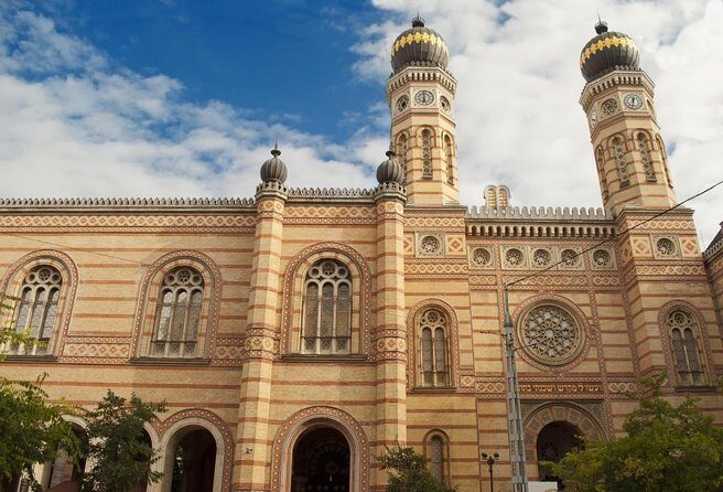 Budapest Jewish Heritage Tour & Synagogue Ticket - A Deep Dive into the Budapest Jewish Heritage Tour
