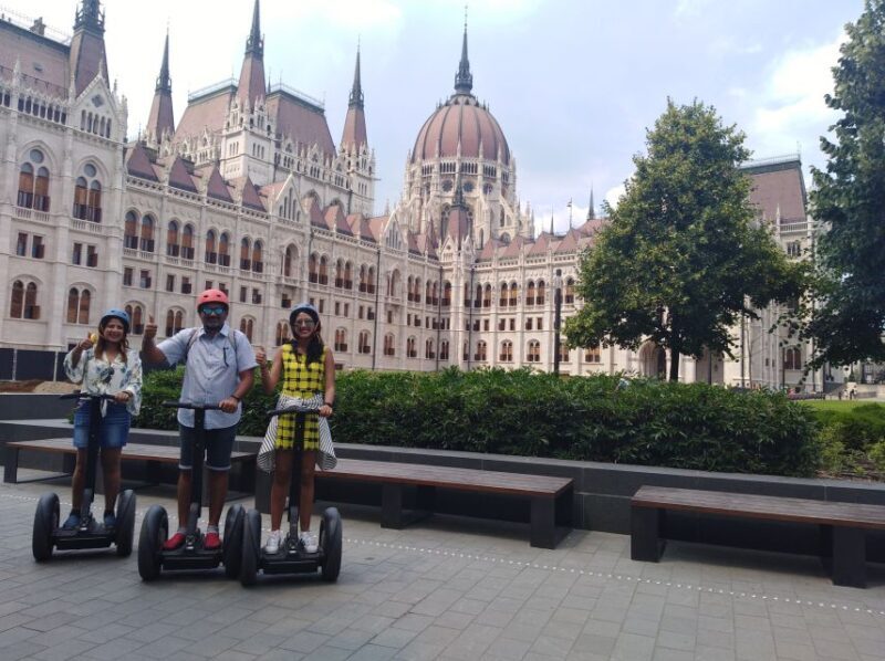 Budapest: Live-Guided Castle District Segway Tour - What makes this tour stand out?