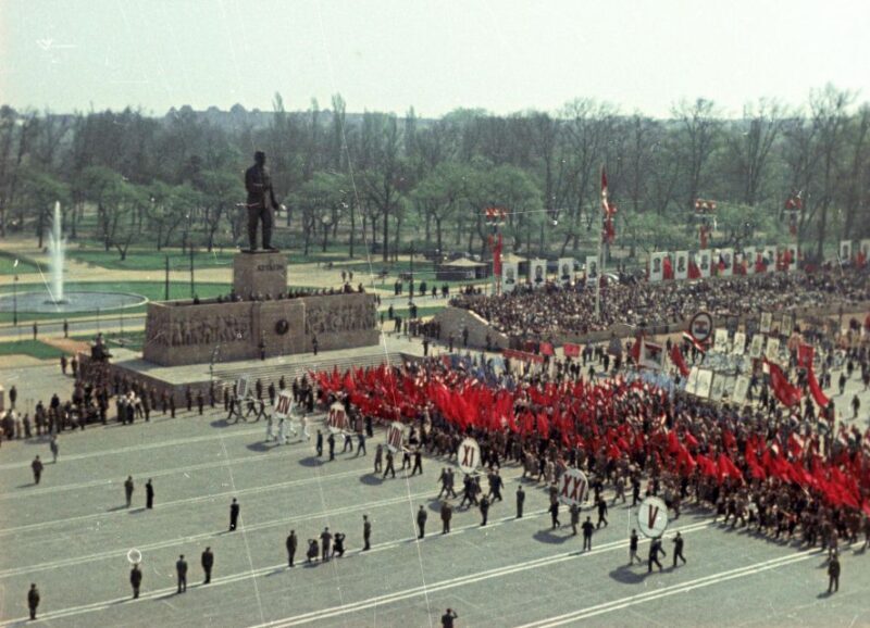 Budapest: Memento Park and Icons of Communism Guided Tour - FAQ