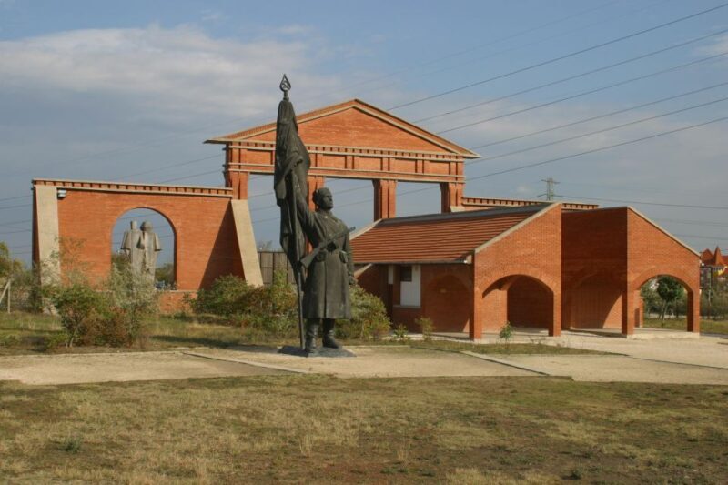Budapest: Memento Park Ticket - How the Tour Unfolds
