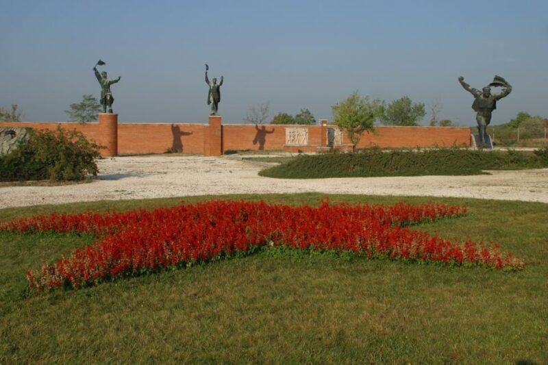 Budapest: Memento Park Ticket - Highlights and Unique Features