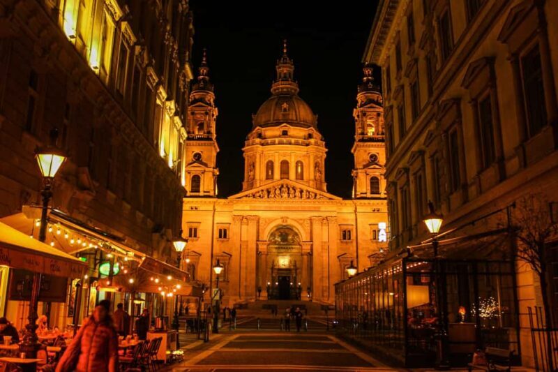 Budapest Night Tour and Danube Boat Ride (optional) - Discovering Budapest by Night: What to Expect
