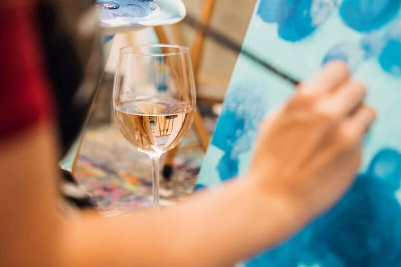 Budapest: Paint and sip experience - The Sum Up