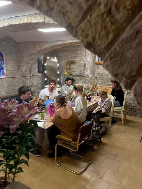 Budapest: Painting Workshop with Snacks and Wine - The Price and Value