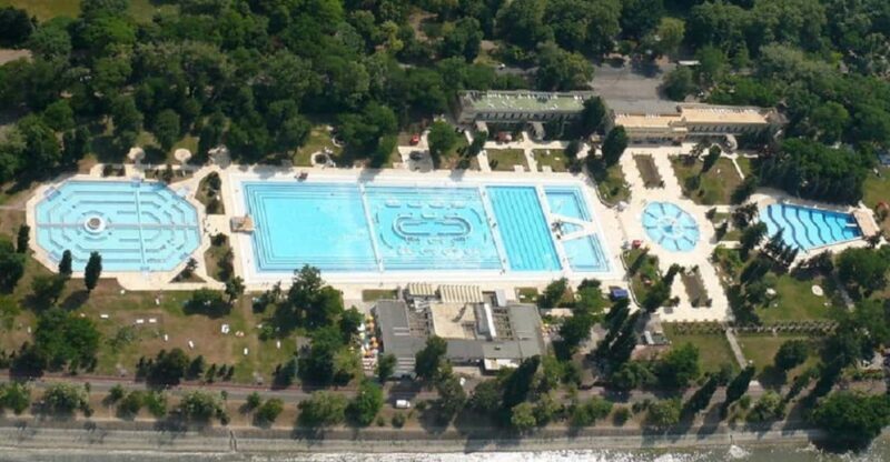 Budapest: Palatinus Spa & Pools Full-Day Admission - Key Points