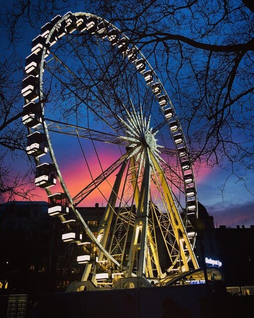 Budapest: Parliament, Christmas Market and Ferris Wheel - A Balanced Look at What You’ll Get