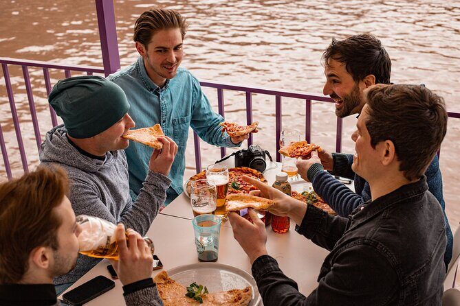 Budapest Pizza Cruise - A Closer Look at the Budapest Pizza Cruise